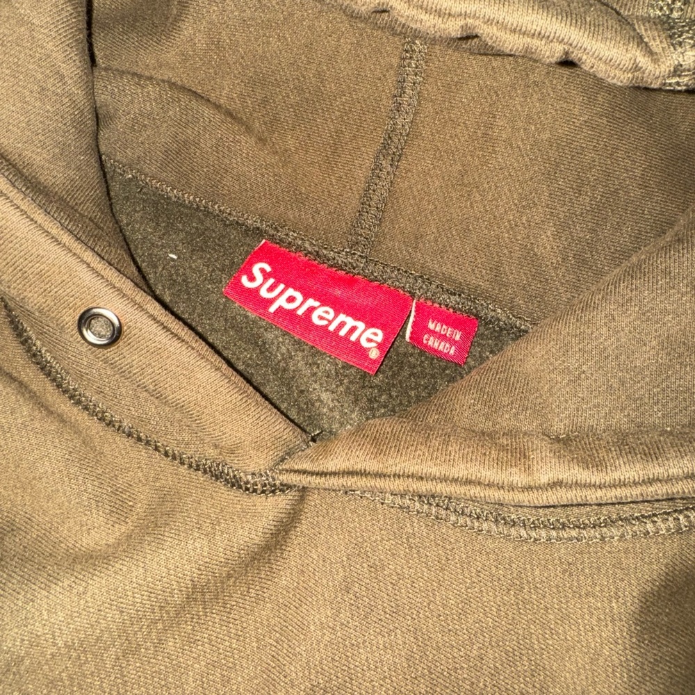vintage supreme jacket only worn a few times